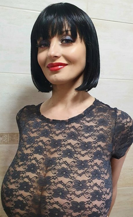 Foto di nudo di fuga di OnlyFans di Lbukawski