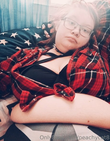 Peachycat8