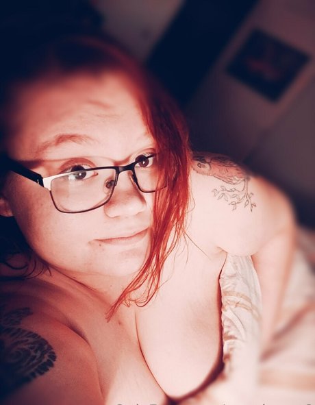 Foto di nudo di fuga di OnlyFans di Peachycat8