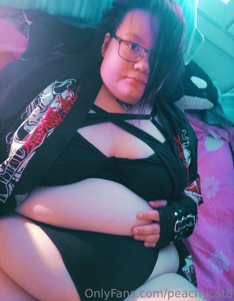 Peachycat8