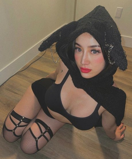 Foto di nudo di fuga di OnlyFans di Purple5boo