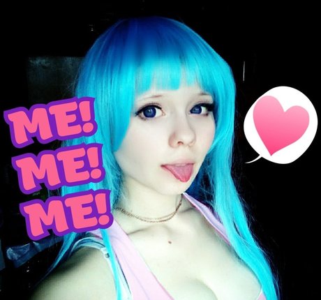 Foto di nudo di fuga di OnlyFans di Saya Scarlet