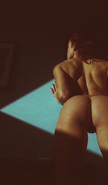 Foto di nudo di fuga di OnlyFans di Clara Rene