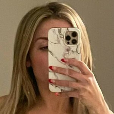 Foto di nudo di fuga di OnlyFans di Kaitlynwithak