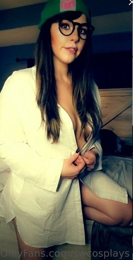 Foto di nudo di fuga di OnlyFans di Swcosplays