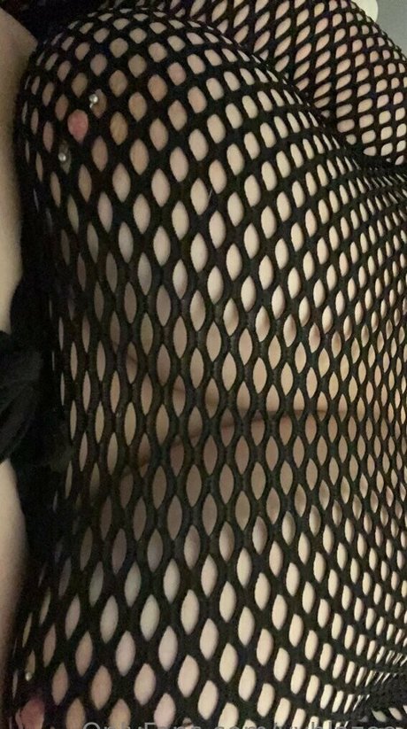 Foto di nudo di fuga di OnlyFans di Vvblazee