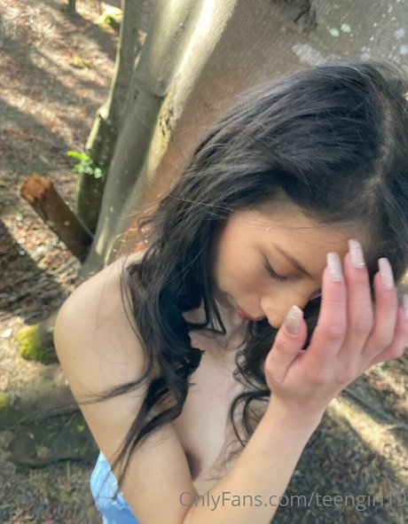 Foto di nudo di fuga di OnlyFans di Girlsweet19