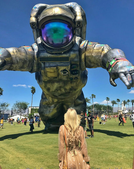 Vannahthedollfree