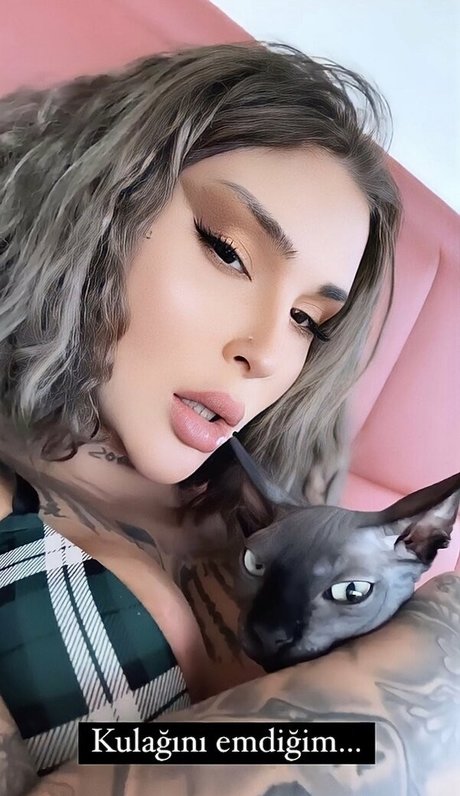 Foto di nudo di fuga di OnlyFans di Damla Ozden