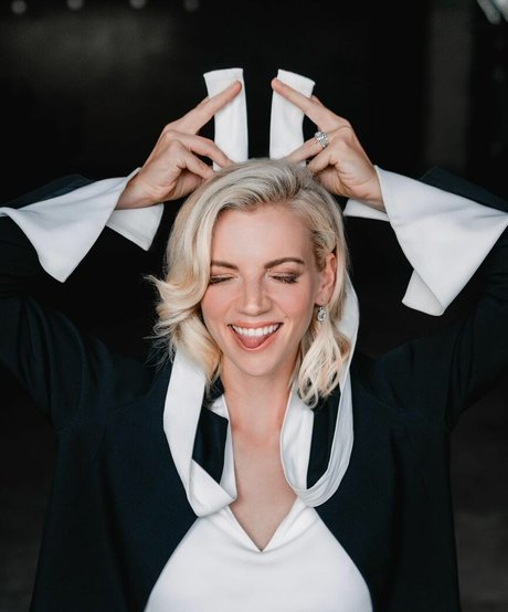 Kara Killmer