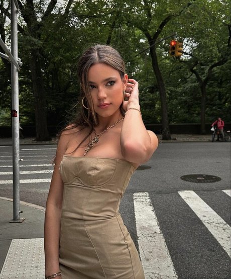 Foto di nudo di fuga di OnlyFans di Ella Mendelsohn
