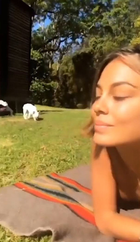 Foto di nudo di fuga di OnlyFans di Nathalie Kelley
