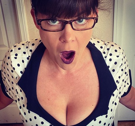 Foto di nudo di fuga di OnlyFans di Rebecca Love
