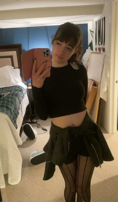 Foto di nudo di fuga di OnlyFans di Spaceybabebrooke