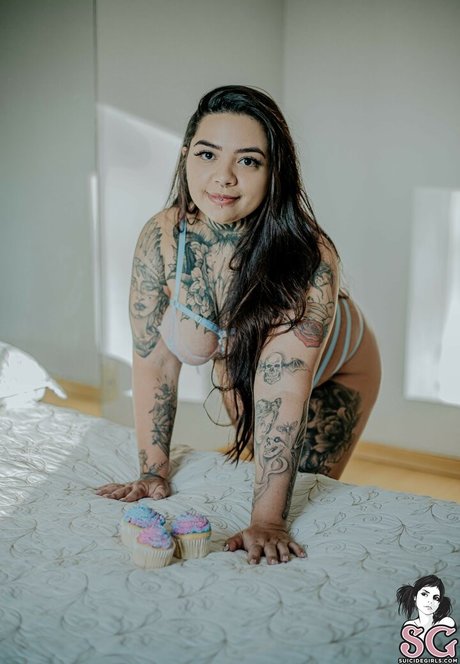 Foto di nudo di fuga di OnlyFans di Satturne