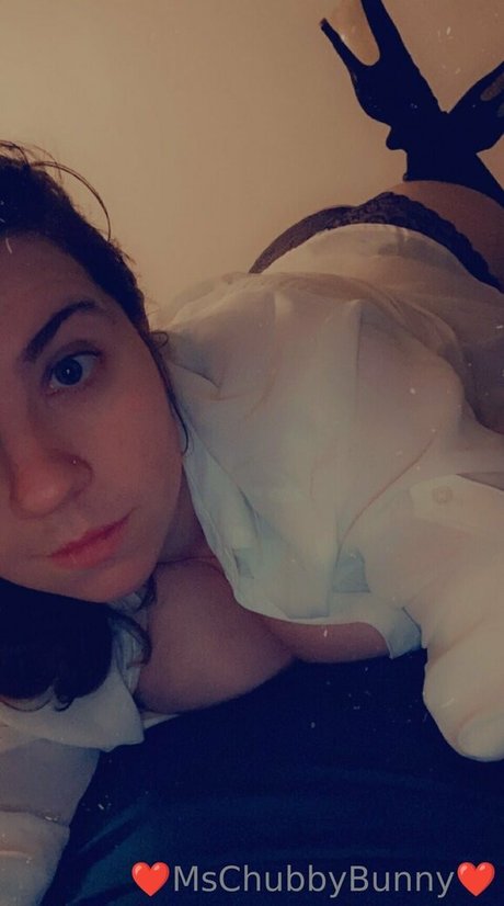 Foto di nudo di fuga di OnlyFans di Mschubbybunny