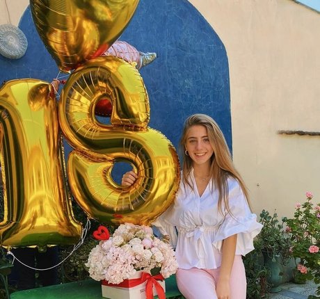 Foto di nudo di fuga di OnlyFans di Francesca Salerno