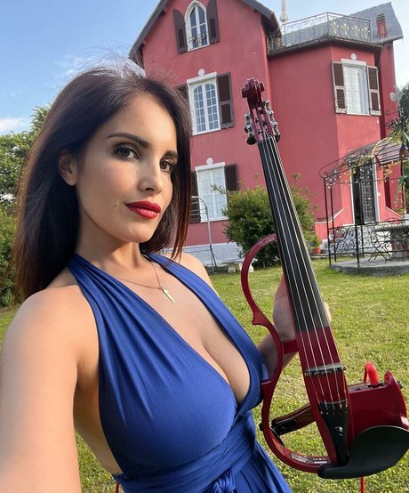 Foto di nudo di fuga di OnlyFans di Roberta Ardito
