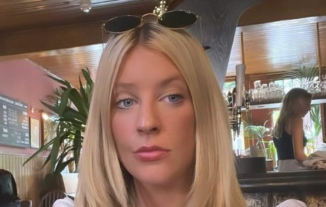 Foto di nudo di fuga di OnlyFans di Va Sntina