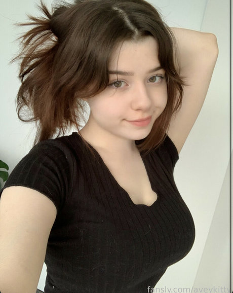 Aveykitty
