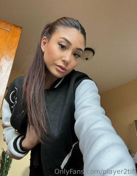 Foto di nudo di fuga di OnlyFans di Player2tiff