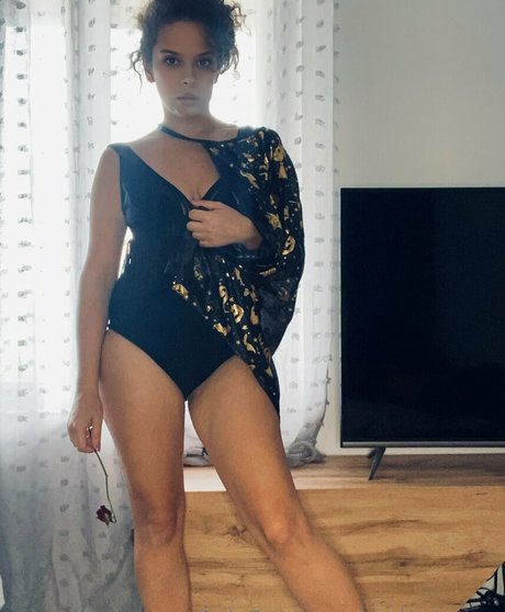 Melanianew