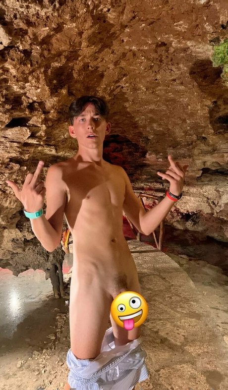 Foto di nudo di fuga di OnlyFans di Camprivate