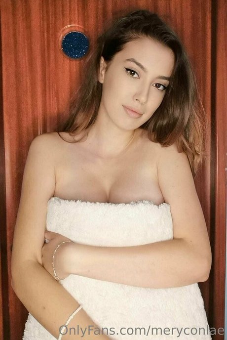 Foto di nudo di fuga di OnlyFans di Meryconlae