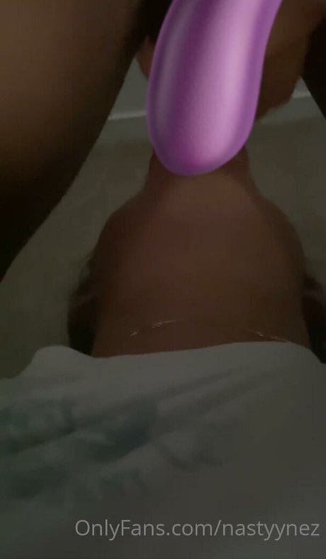 Foto di nudo di fuga di OnlyFans di Nastyynez