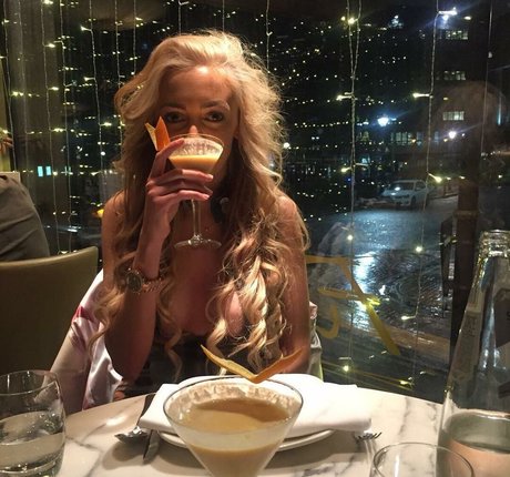 Foto di nudo di fuga di OnlyFans di Kalina Balimezova