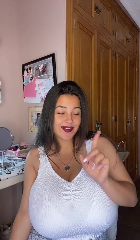 Foto di nudo di fuga di OnlyFans di Anneris18