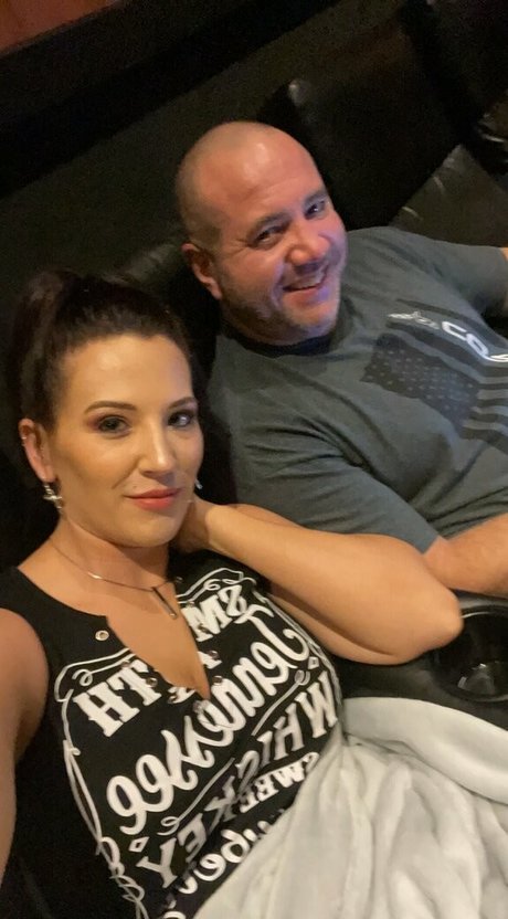 Hotwifebrookeblaze