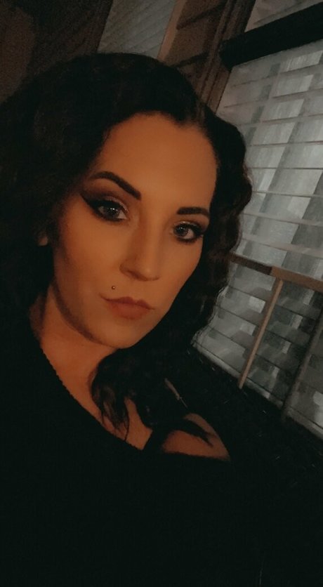 Hotwifebrookeblaze