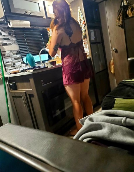 Show Your Girlfriend