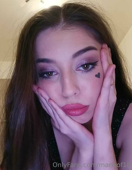 Foto di nudo di fuga di OnlyFans di Marikof18