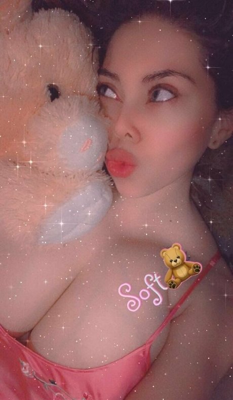 Foto di nudo di fuga di OnlyFans di Kashabaee