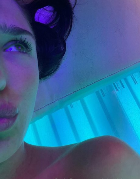 Foto di nudo di fuga di OnlyFans di Gigiikhalifa