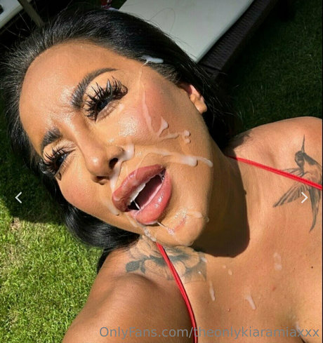 Theonlykiaramiaxxx