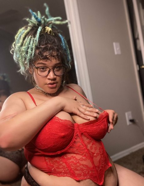 Foto di nudo di fuga di OnlyFans di Stickyempress