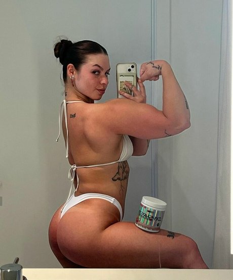 Foto di nudo di fuga di OnlyFans di Allysinthegym