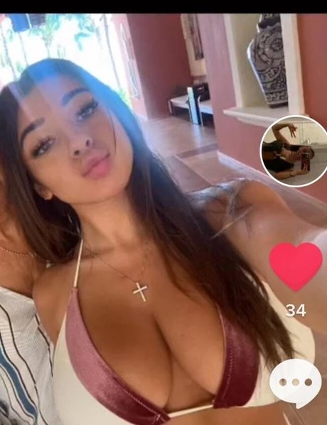 Foto di nudo di fuga di OnlyFans di Alexuh1
