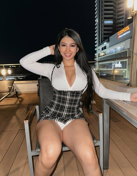 Foto di nudo di fuga di OnlyFans di Lauren98
