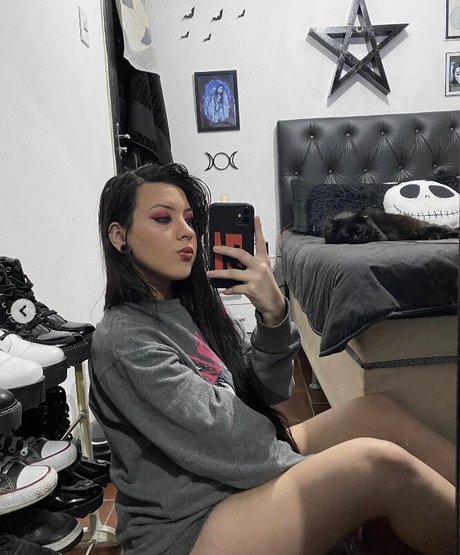 Foto di nudo di fuga di OnlyFans di Sah Santtos