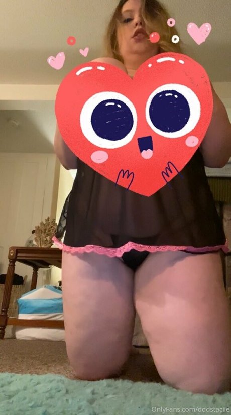 Foto di nudo di fuga di OnlyFans di Dddstaciie