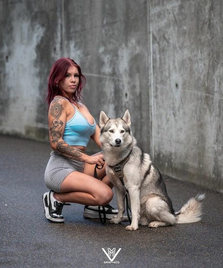 Foto di nudo di fuga di OnlyFans di Tschasman