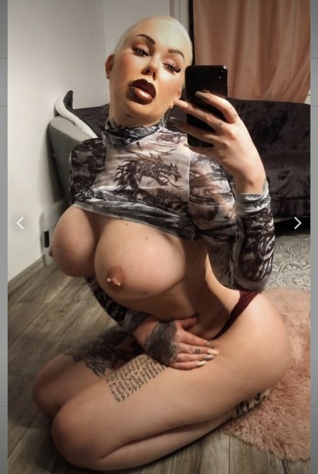 Foto di nudo di fuga di OnlyFans di Pamela Penelope