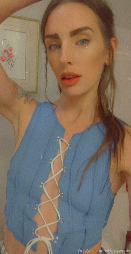 Foto di nudo di fuga di OnlyFans di Whimsywords