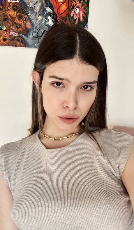 Foto di nudo di fuga di OnlyFans di Taybaby