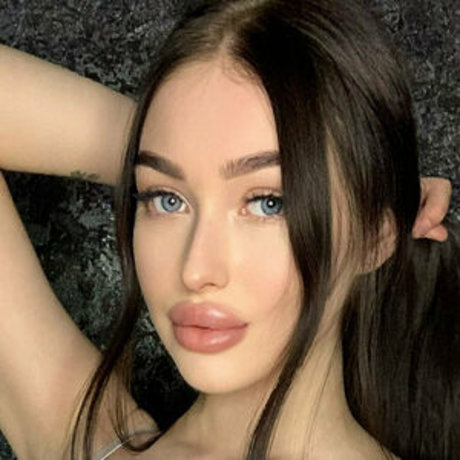Foto di nudo di fuga di OnlyFans di Nanawhite