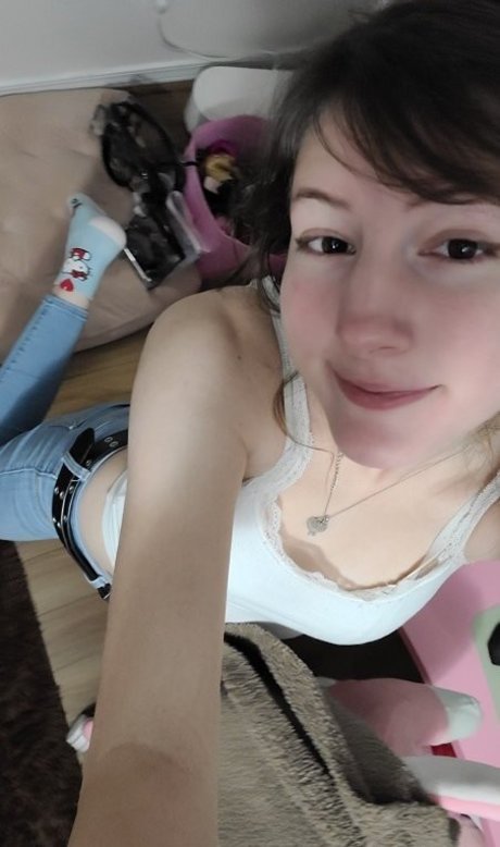 Foto di nudo di fuga di OnlyFans di Bunimilk